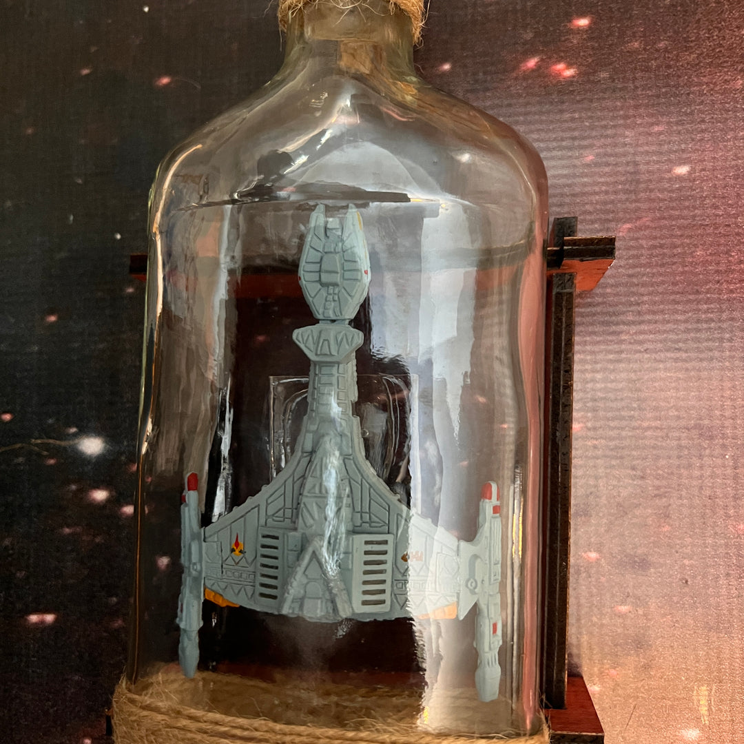 Star Trek Klingon Vorcha Cruiser Starship in a Bottle