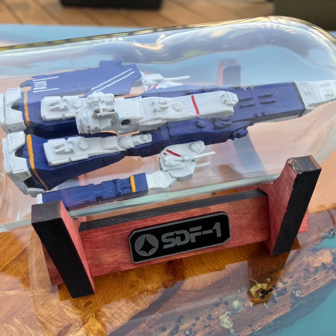 Macross Robotech SDF-1 in a Bottle