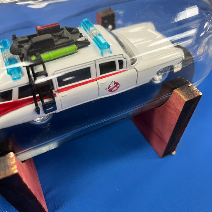 Ghostbusters ECTO-1 in a Bottle