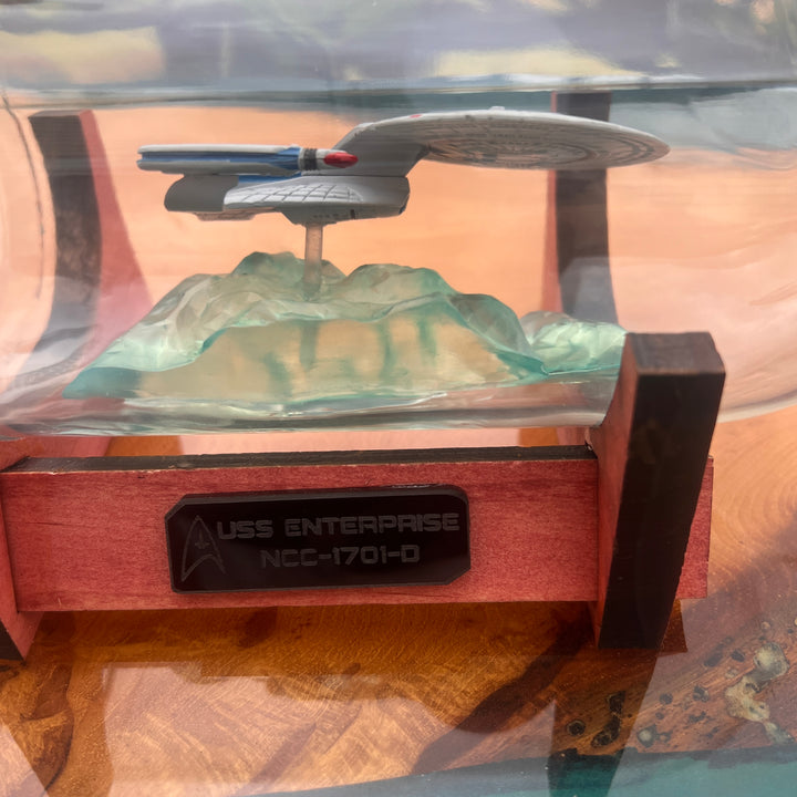 Star Trek NCC-1701-D Enterprise in a Bottle