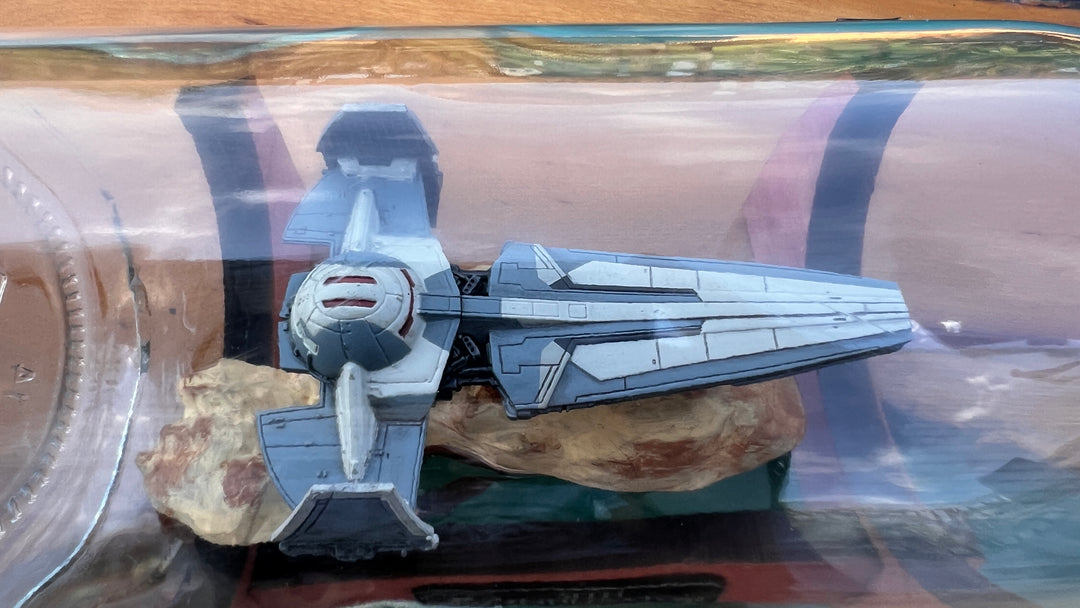 Star Wars Darth Maul Sith Infiltrator in Bottle