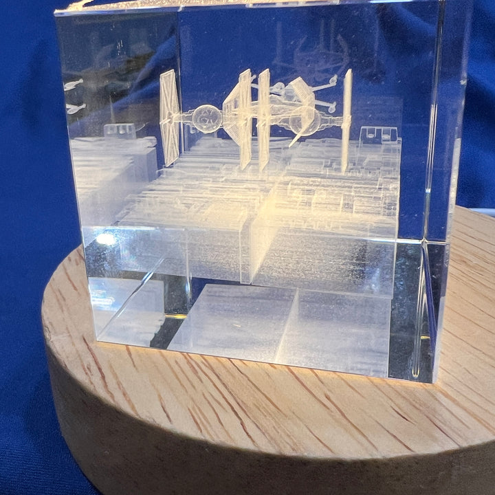 Vaisseau spatial Cryo lumineux Course de la tranchée de l'Étoile de la Mort Star Wars