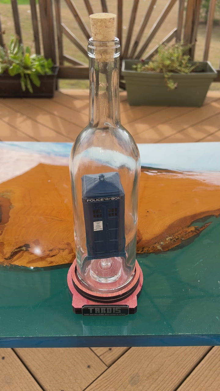 Doctor Who TARDIS in A Bottle