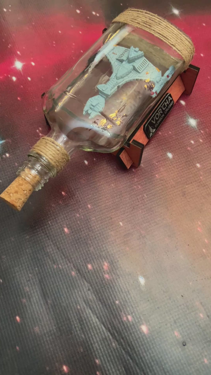 Star Trek Klingon Vorcha Cruiser Starship in a Bottle