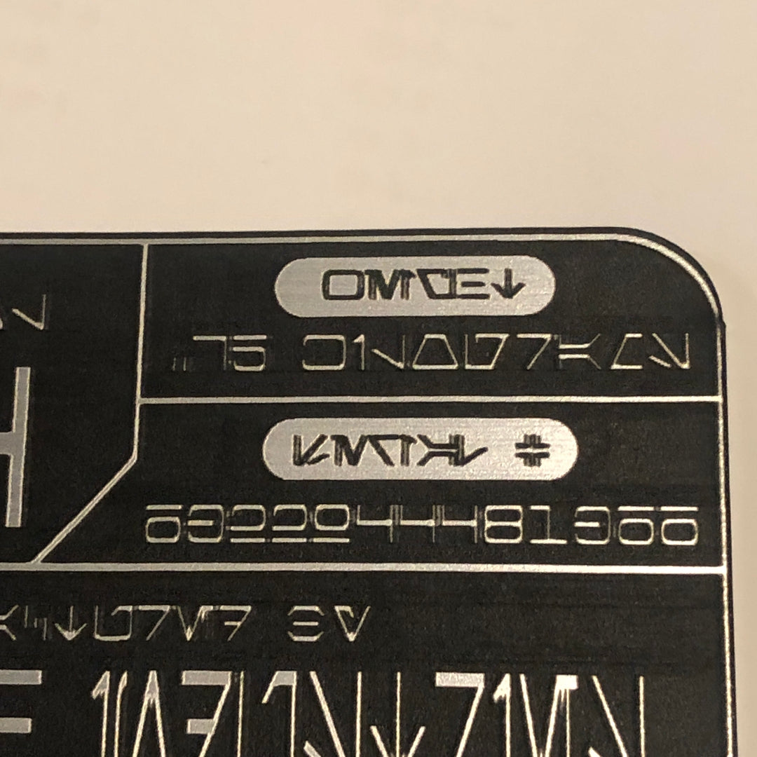 Plaque de Blaster Star Wars IB-94 en Aurebesh